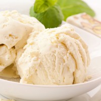 Înghețată de vanilie - rețeta de bază
