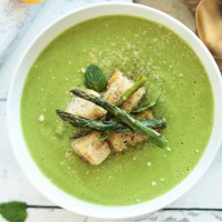 Supa crema de mazare cu menta