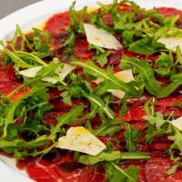 Carpaccio de vită