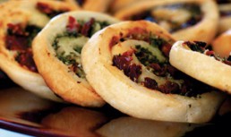 Rulada Cu Pesto, Mascarpone Si Rosii