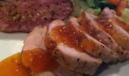 Muschi de porc cu sos de caise