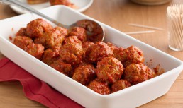 Chifteluțe italienești cu carne de vită și curcan