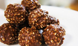 Bomboane Ferrero Rocher făcute acasă