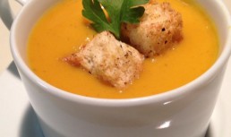 Supa crema de dovleac cu pere