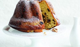 Panettone Cu Ciocolata Si Alune