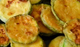 Dovlecel pane în stil grecesc (Kolokythakia tiganita)