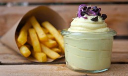 Maioneză vegetală de casă - cea mai simplă și rapidă rețetă