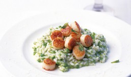 Scoici si risotto cu mazare si menta