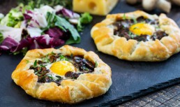 Galette cu ouă și ciuperci
