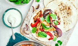 Fajitas cu halloumi