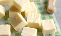 Fudge de ciocolată albă