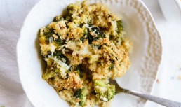 Quinoa cu broccoli gratinate la cuptor