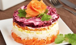 Tort aperitiv cu somon afumat