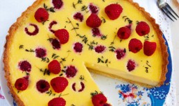 Tarta cu zmeura si cimbru