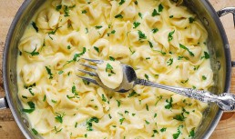 Tortellini cu brânză de capră