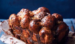 Cozonac Cu Ciocolata, Cardamom Si Caramel