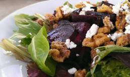 Salata de sfecla cu branza de capra