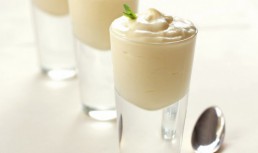 Mousse De Ciocolata Alba Si Menta