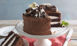 Tort de ciocolată cu cremă de mascarpone