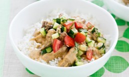 Vita Satay Cu Salata De Rosii