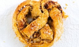 Pretzel Cu Branza