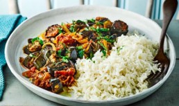 Curry de vinete cu roșii (de post)