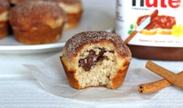 Briose Cu Scortisoara Si Nutella