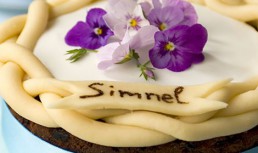 Tort Simnel De Ciocolata
