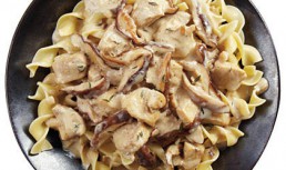 Pui Stroganoff