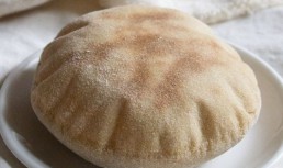 Cum să faci lipii (pâine libaneză) perfecte