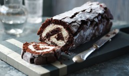 Ruladă de ciocolată cu cremă mascarpone