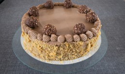 Tort Ferrero Rocher. Un desert cu adevărat Regal