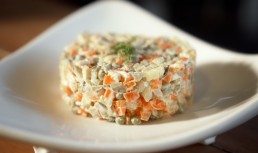 Salată boeuf cu somon afumat