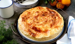 Plăcintă cu iaurt - cea mai usoară rețetă