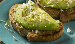 Cât avocado trebuie să mănânci zilnic ca să slăbești