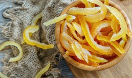 Coajă de lămâie confiată - cum se face simplu și la ce o folosești