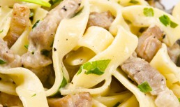 Tagliatelle cu mușchi de vită