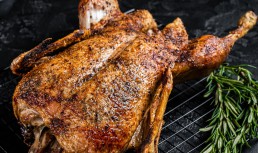 Rață delicioasă la cuptor - cea mai ușoară rețetă