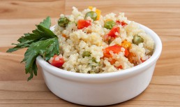 Quinoa îngrașă? Câte calorii are quinoa și care este porția zilnică recomandată