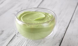 Maioneză din avocado. Rețeta vegetală, de post