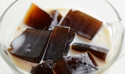 Desert rece cu cafea – cum prepari jeleu de cafea