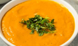 Supă cremă de morcovi  - o rețetă simplă și delicioasă pentru toți