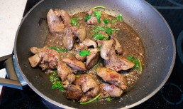 Ficat de curcan cu vin