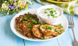 Chiftele de varză cu griș - ies moi și sunt delicioase