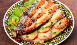 Vinete evantai cu roșii și mozzarella