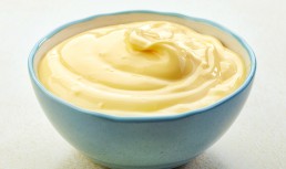 Maioneză dietetică, fără ulei. Rețeta rapidă și cu puține calorii