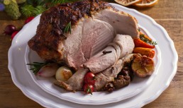 Pulpă de porc la cuptor cu bere