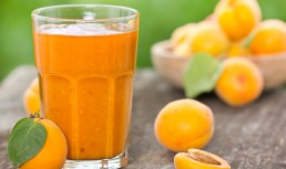 Nectar de caise făcut în casă, fără conservanți