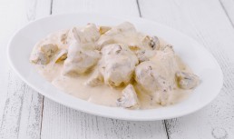 Pui gorgonzola cu ciuperci