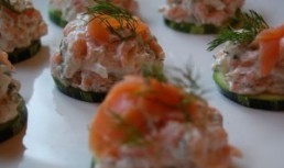 Aperitiv cu somon si dovlecel